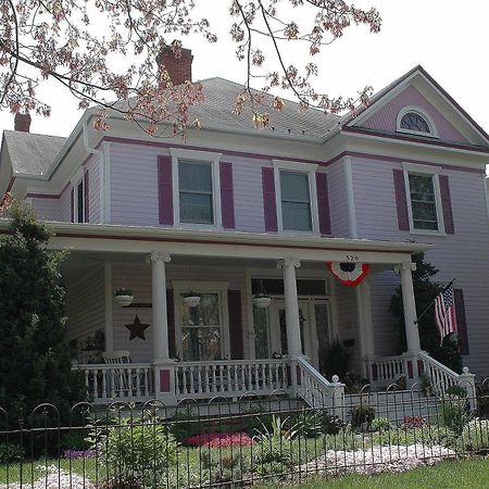 Belle Hearth Bed And Breakfast Waynesboro Exterior photo
